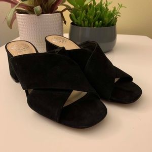 VINCE CAMUTO STANIA – BLOCK-HEEL MULE - Size 8